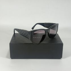 Vintage Chanel 5202-Q-A Hidden Side Mirror Quilted Leather Sunglasses 54-19 135