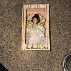 artmark fine porcelain doll