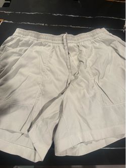 Men’s Lululemon XL Shorts