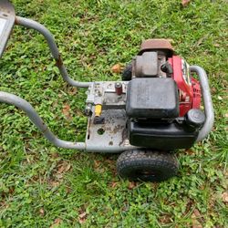 Lawn Mower/Pressure Washer Honda For Repair Or Part 65