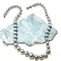 Fashion Gray Pearl Necklace