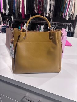 Bolsa nueva