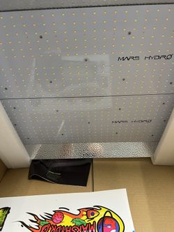 Mars Hydro Tsw 2000 LED Grow Light