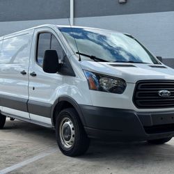 2019 Ford Transit 