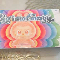 Big Into Energy Labubu V3 Set 