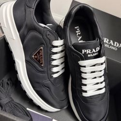 Prada Men Shoes 