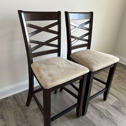 Breakfast Round Wood / Dining Wood Table With 2 Chairs
