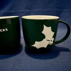 Starbucks Cup Mug Green Holiday Christmas 2011 Etched Holly Berries 