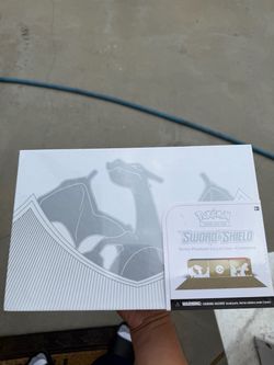 Sword and Shield Charrizard Premium Box