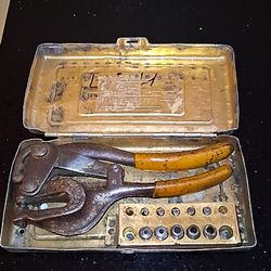 Vintage Roper Whitney No. 5 Jr. Hand Metal Punch Set w/ Tin Case