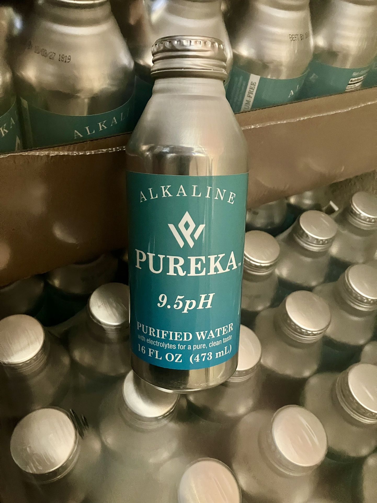 ALKALINE BOTTLE WATER 24PK