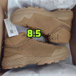 New Men's Garmont Coyote Tactical Boot, 8.5