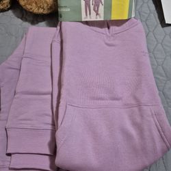 Conjunto de Pans Y sudadera de Niña  7.8