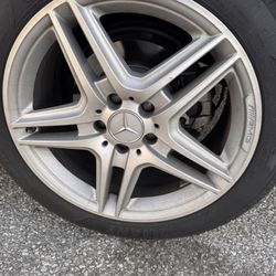 Mercedes AMG  18 Inch Rims (SET)