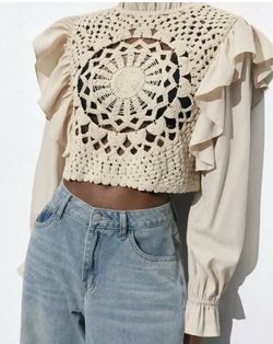 Cream  Boho Crochet Crop Vest Top size 6