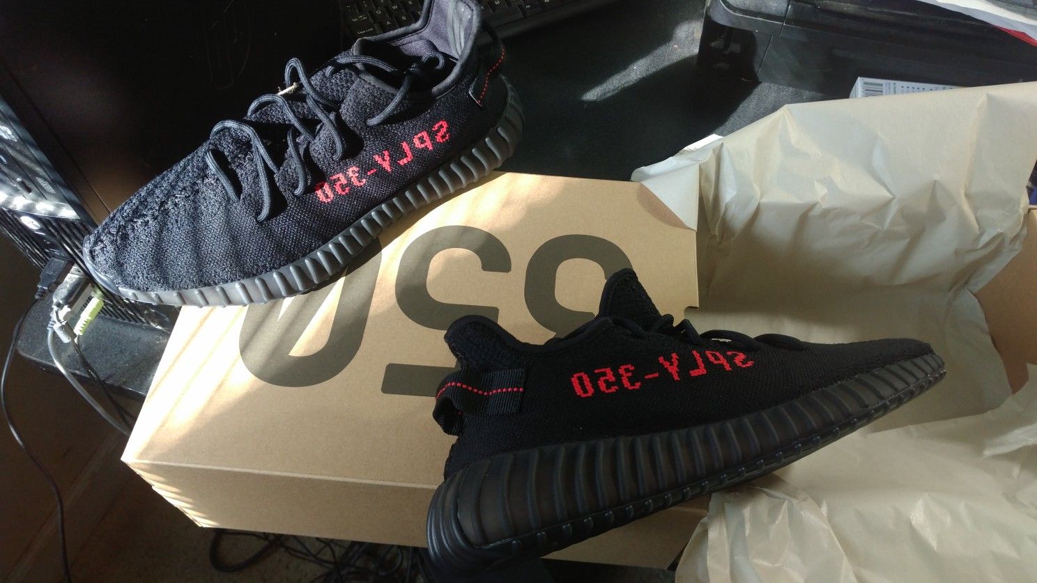 Adidas Yeezy Boost 350 V2 Black Red (2020) Size 10.5