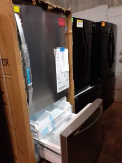 New LG bottom freezer fridge stainless steel with 6 months warranty