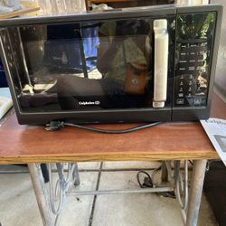 The New Calphalon Air Fry 1.3CU.FT. Microwave 