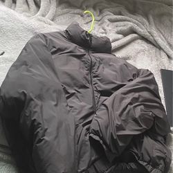 Fear Of God Essentials Puffer Jacket 