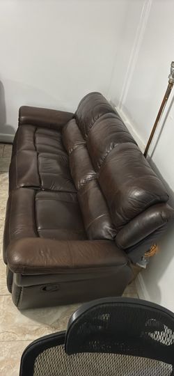 Free recliner sofas