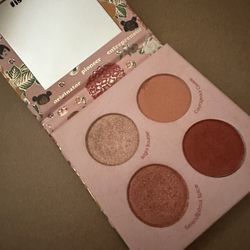 Eyeshadow Palette!