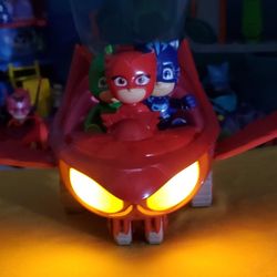 Disney's PJ Masks Owlette's Deluxe Glider w/Catboy, Gekko & Owlette.  FAST SHIP!