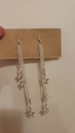 Silver star dangle earrings beautiful...
