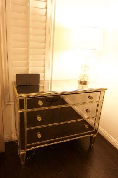 πͺFOR SALE: Z Gallerie 3-Piece Mirrored Dresser Set β Gold Trim | Glam Style