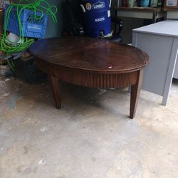 Oval Coffee Table -free