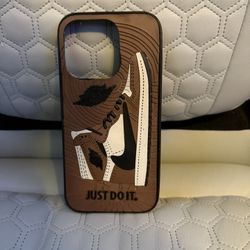 Iphone 14 pro phone case