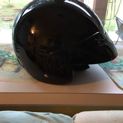 Motorcycle helmet