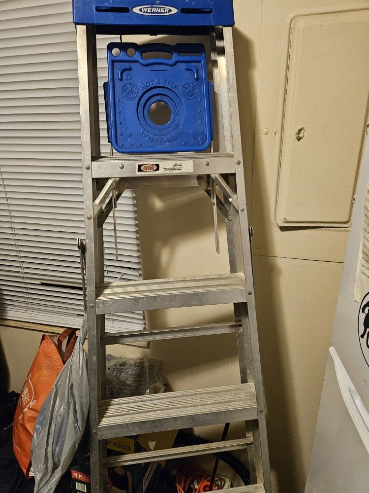 Wener Step Ladder