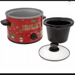 XMAS HELLO KITTY Crockpot