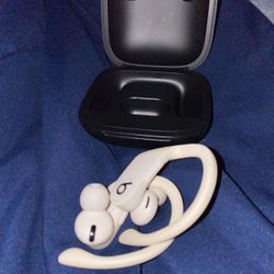 Powerbeats Pro