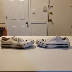 Converse Chuck Taylor All Star Low Top White Shoes Size 9 Sneakers