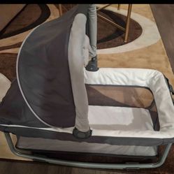 Bassinet 