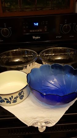 Lot of 4 Serving Bowls