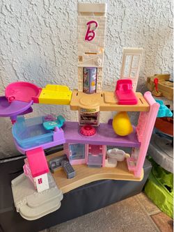 Free Barbie little people dream house