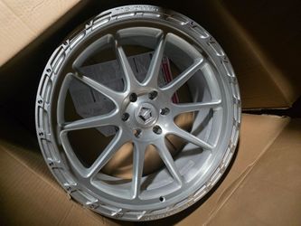 New 22 x10 tis 563bs wheels