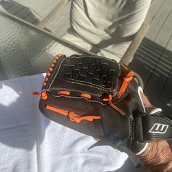 Worth Softball Glove LHT