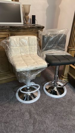 NEW ADJUSTABLE STOOLS. 2X95