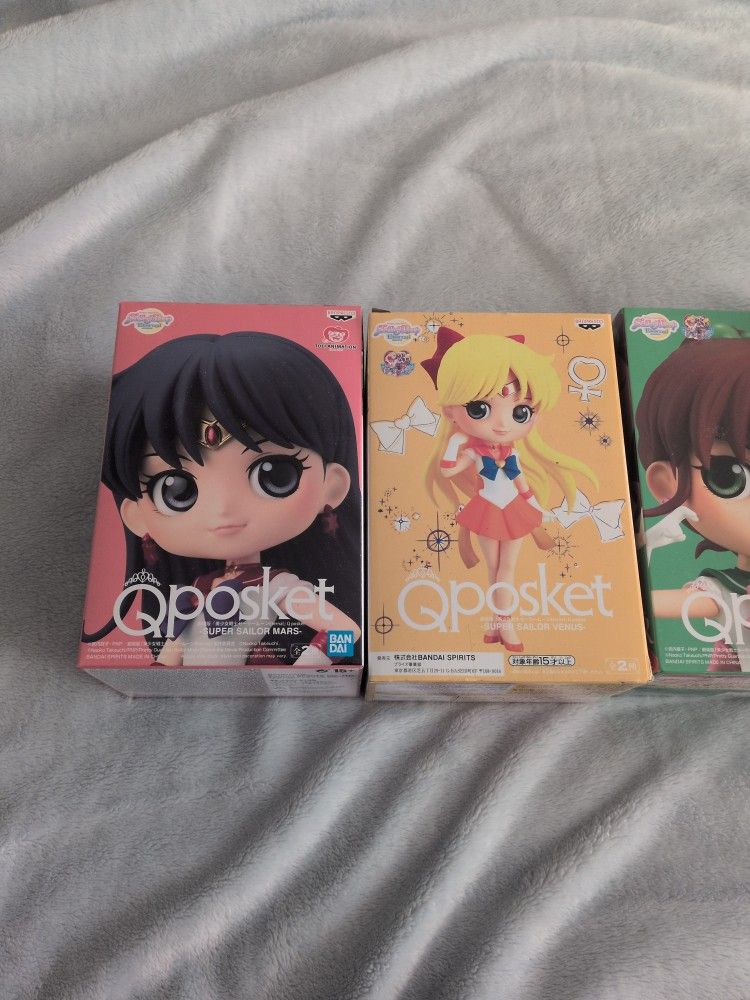 Sailor Moon super sailor Scouts & cats