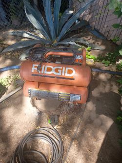 Ridgid air compressor 4.5 g
