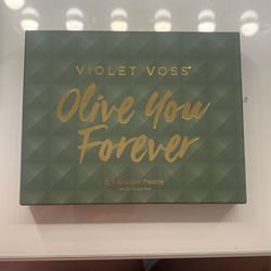 Violet Voss Eyeshadow Palette