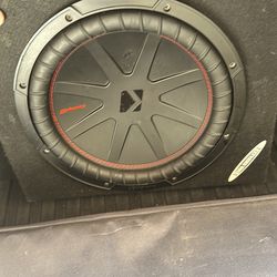 12 inch kicker with amp , Epicenter