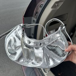 Shiny Purse 