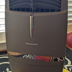 Honeywell Portable Evaporative Air Cooler 