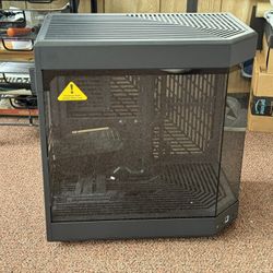 Hyte Y70 Mid Tower Case