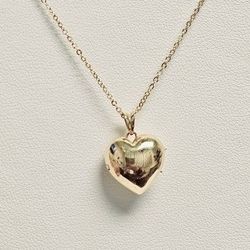 🪷18k Heart Locket Pendant