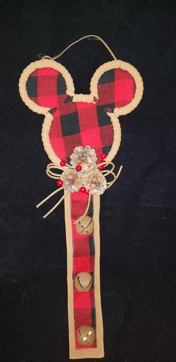 MICKEY MOUSE XMAS WALL HANGING